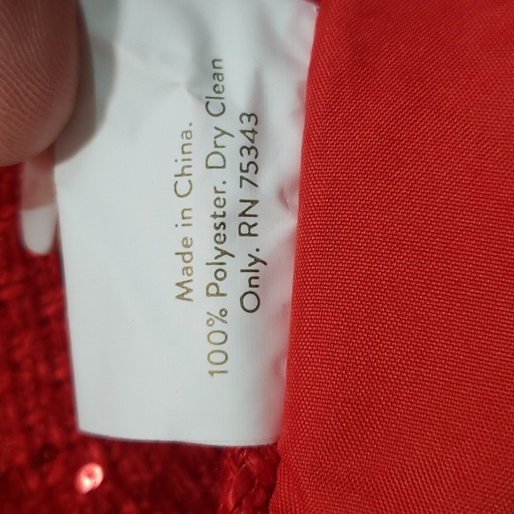 Glitz & Glimmer NWT 54" Red Sequined Tree Skirt - Picture 5 of 7